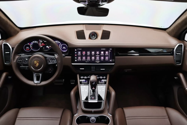 Foto do veiculo PORSCHE CAYENNE TURBO