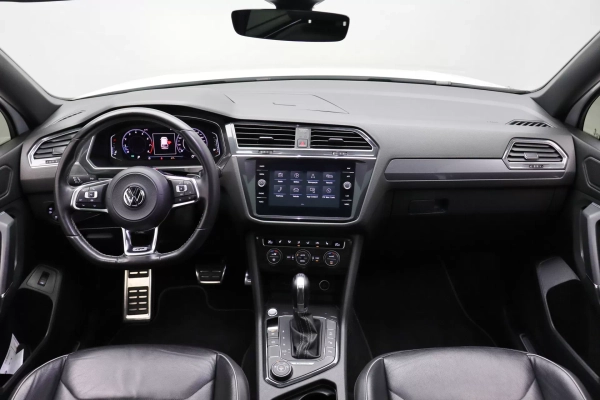 Foto do veiculo VOLKSWAGEN TIGUAN ALLSPACE R-LINE | 7 LUGARES