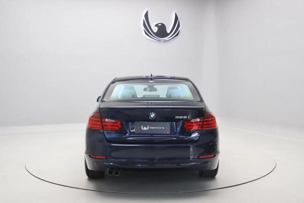 Foto do veiculo BMW 328I SPORT GP