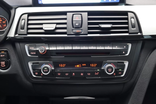 Foto do veiculo BMW 328I SPORT GP