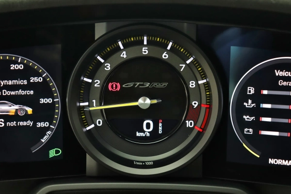 Foto do veiculo PORSCHE 911 GT3 RS