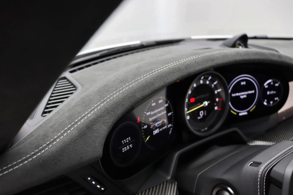 Foto do veiculo PORSCHE 911 GT3 RS