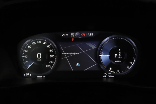 Foto do veiculo VOLVO XC40 T5 RECHARGE R-DESIGN