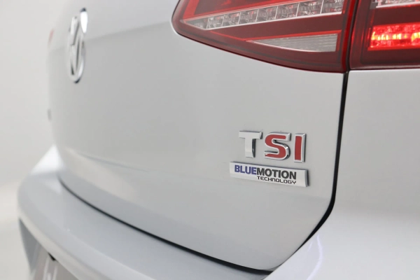 Foto do veiculo VOLKSWAGEN GOLF HIGHLINE TSI