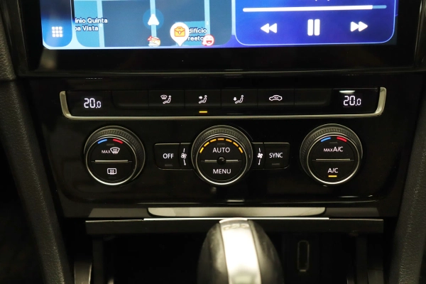 Foto do veiculo VOLKSWAGEN GOLF HIGHLINE TSI