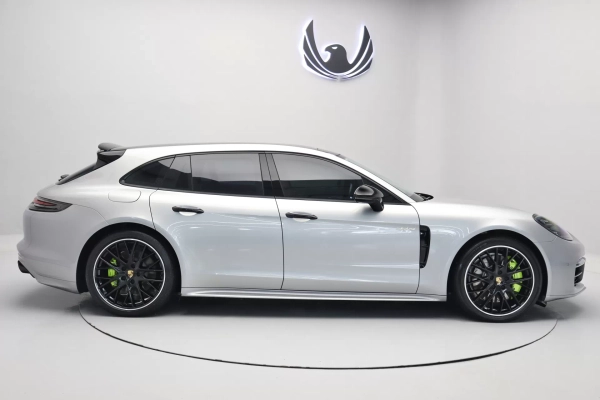 Foto do veiculo PORSCHE PANAMERA 4 E-HYBRID SPORT TURISMO