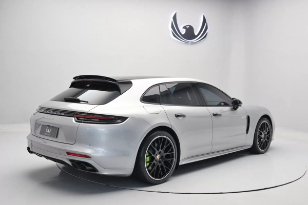 Foto do veiculo PORSCHE PANAMERA 4 E-HYBRID SPORT TURISMO