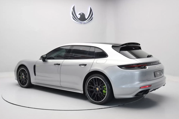 Foto do veiculo PORSCHE PANAMERA 4 E-HYBRID SPORT TURISMO