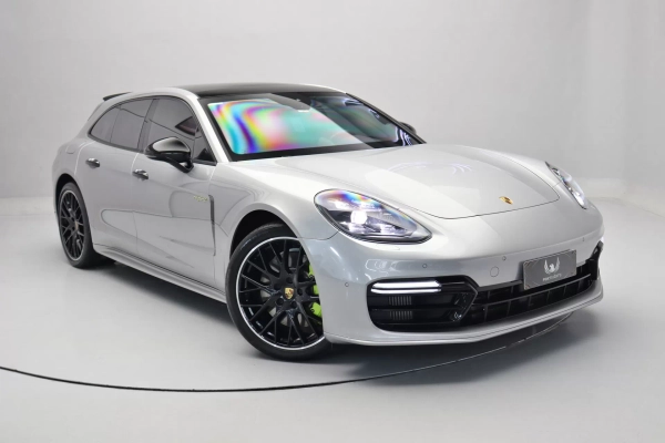 Foto do veiculo PORSCHE PANAMERA 4 E-HYBRID SPORT TURISMO