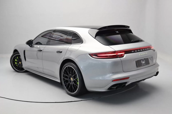 Foto do veiculo PORSCHE PANAMERA 4 E-HYBRID SPORT TURISMO