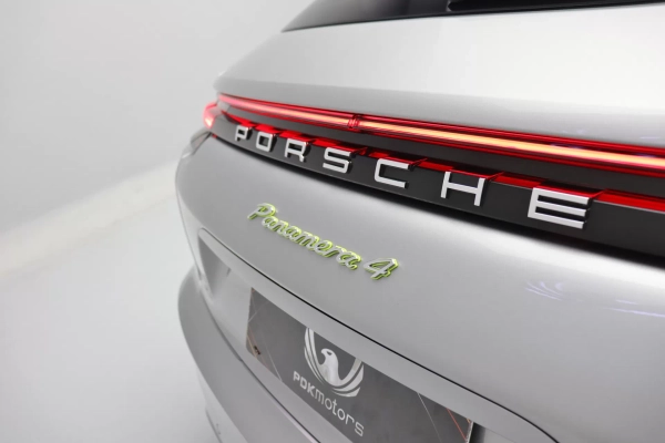 Foto do veiculo PORSCHE PANAMERA 4 E-HYBRID SPORT TURISMO