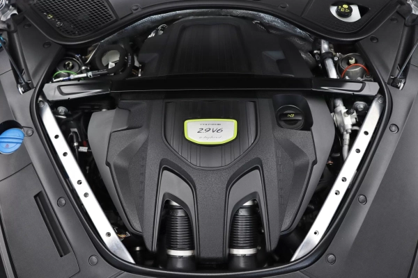 Foto do veiculo PORSCHE PANAMERA 4 E-HYBRID SPORT TURISMO