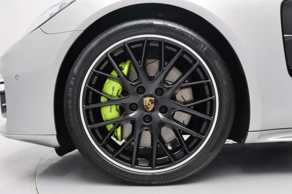 Foto do veiculo PORSCHE PANAMERA 4 E-HYBRID SPORT TURISMO