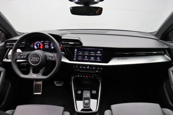 Foto do veiculo AUDI A3 SPORTBACK PERFORMANCE BLACK