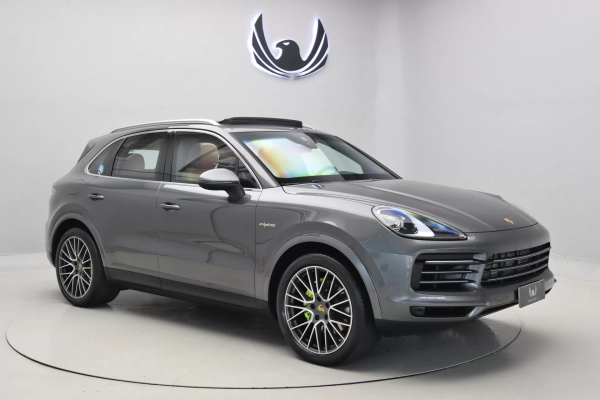 Foto do veiculo PORSCHE CAYENNE E-Hybrid