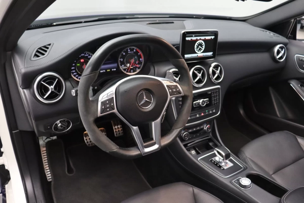 Foto do veiculo MERCEDES-BENZ A 45 AMG