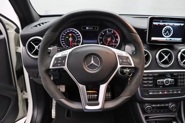 Foto do veiculo MERCEDES-BENZ A 45 AMG