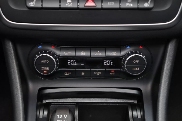 Foto do veiculo MERCEDES-BENZ A 45 AMG