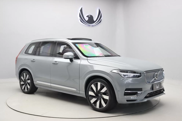 Foto do veiculo VOLVO XC90 T8 Recharge Ultimate | 7 Lugares