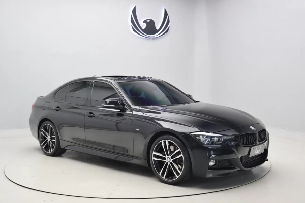 Foto do veiculo BMW 328i M Sport