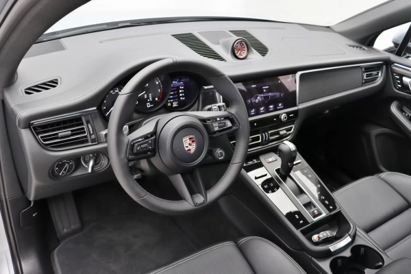 Foto do veiculo PORSCHE MACAN GTS