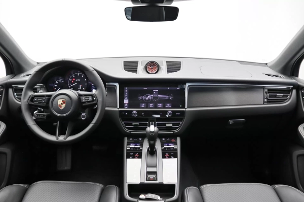 Foto do veiculo PORSCHE MACAN GTS