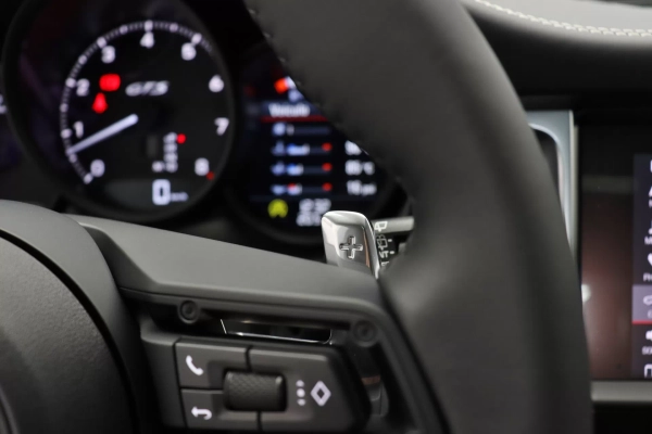 Foto do veiculo PORSCHE MACAN GTS