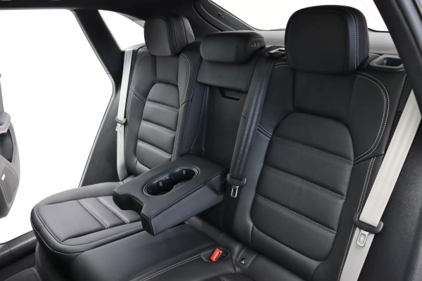 Foto do veiculo PORSCHE MACAN GTS