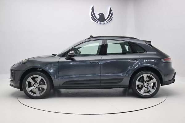 Foto do veiculo PORSCHE MACAN