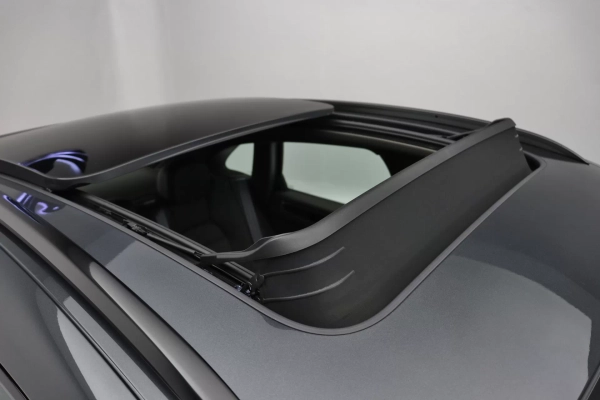 Foto do veiculo PORSCHE MACAN