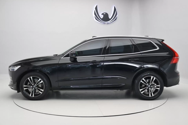 Foto do veiculo VOLVO XC60 T5 MOMENTUM AWD