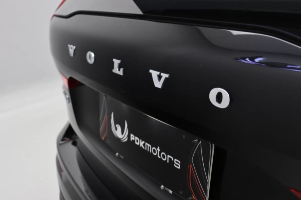 Foto do veiculo VOLVO XC60 T5 MOMENTUM AWD