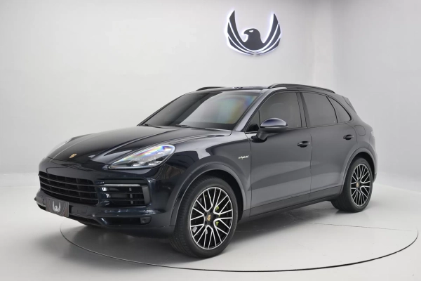 Foto do veiculo PORSCHE CAYENNE E-HYBRID