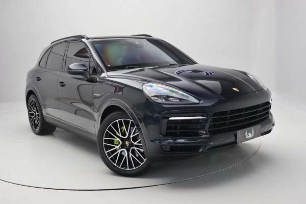 Foto do veiculo PORSCHE CAYENNE E-HYBRID