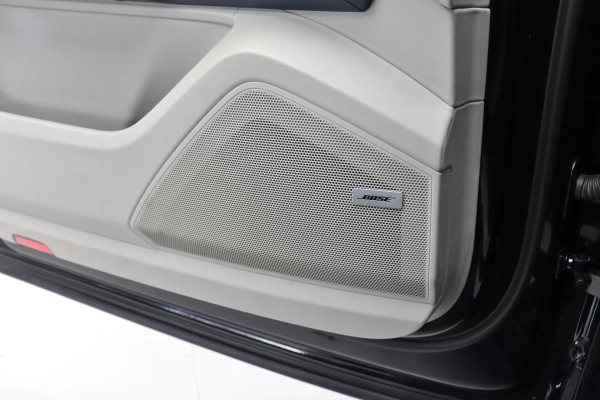 Foto do veiculo PORSCHE CAYENNE E-HYBRID