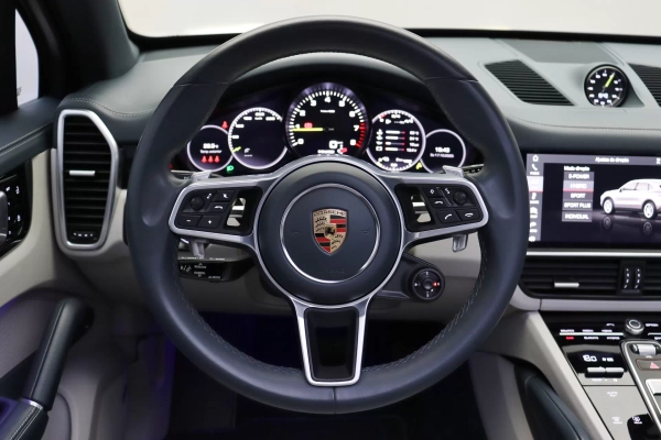 Foto do veiculo PORSCHE CAYENNE E-HYBRID