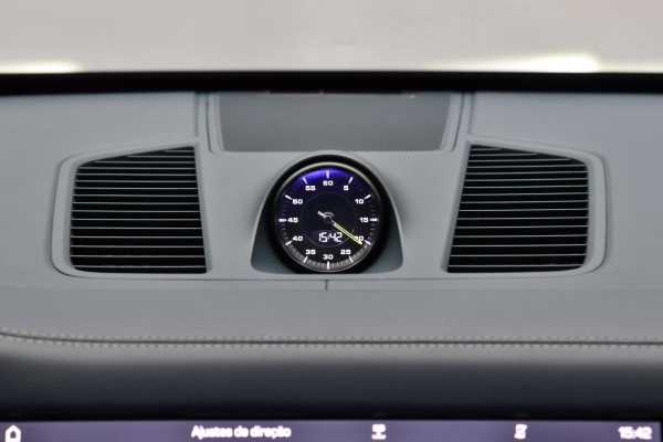 Foto do veiculo PORSCHE CAYENNE E-HYBRID