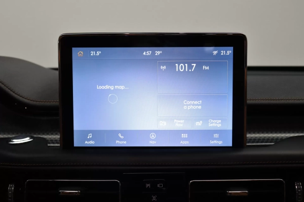 Foto do veiculo LINCOLN AVIATOR HYBRID AWD | 6 LUGARES