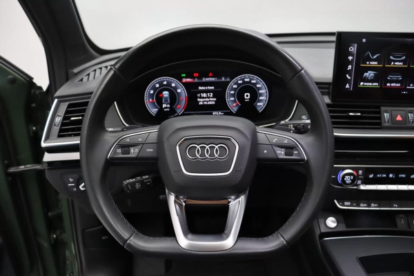 Foto do veiculo AUDI Q5 SPORTBACK S-LINE BLACK