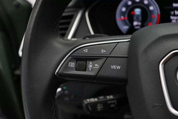 Foto do veiculo AUDI Q5 SPORTBACK S-LINE BLACK