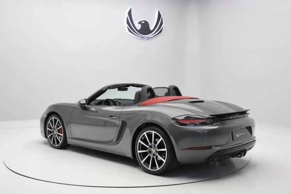 Foto do veiculo PORSCHE 718 BOXSTER