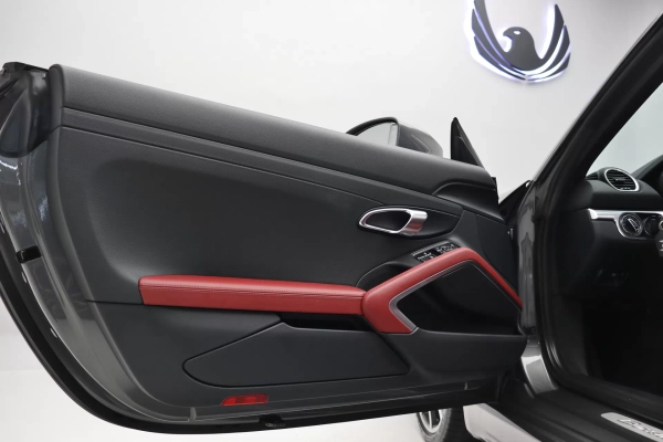 Foto do veiculo PORSCHE 718 BOXSTER