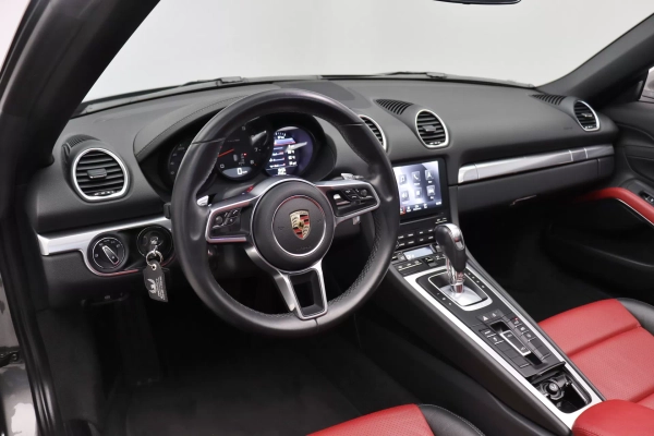 Foto do veiculo PORSCHE 718 BOXSTER