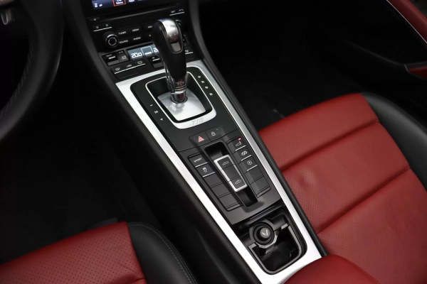 Foto do veiculo PORSCHE 718 BOXSTER