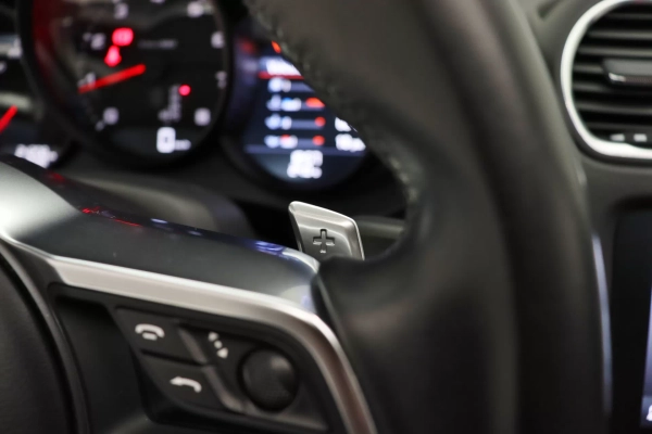 Foto do veiculo PORSCHE 718 BOXSTER