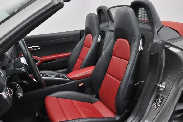 Foto do veiculo PORSCHE 718 BOXSTER