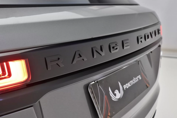 Foto do veiculo LAND ROVER RANGE ROVER VELAR P300 S R-DYNAMIC