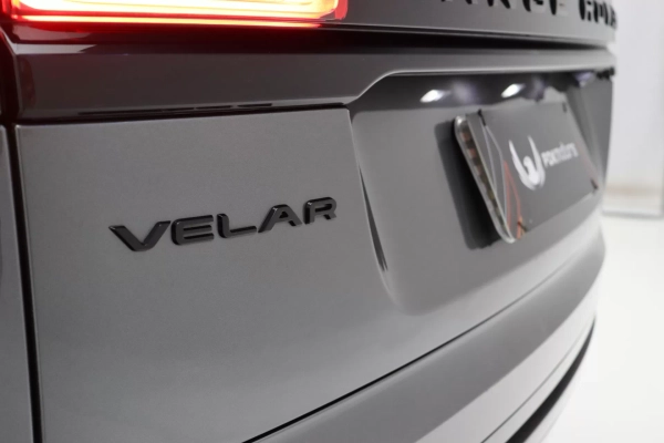 Foto do veiculo LAND ROVER RANGE ROVER VELAR P300 S R-DYNAMIC