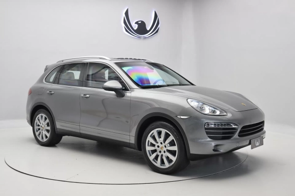 Foto do veiculo PORSCHE CAYENNE V6