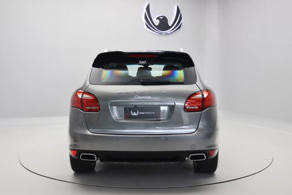 Foto do veiculo PORSCHE CAYENNE V6